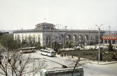 Прикрепленное изображение: Железнодорожный вокзал-1969.jpg